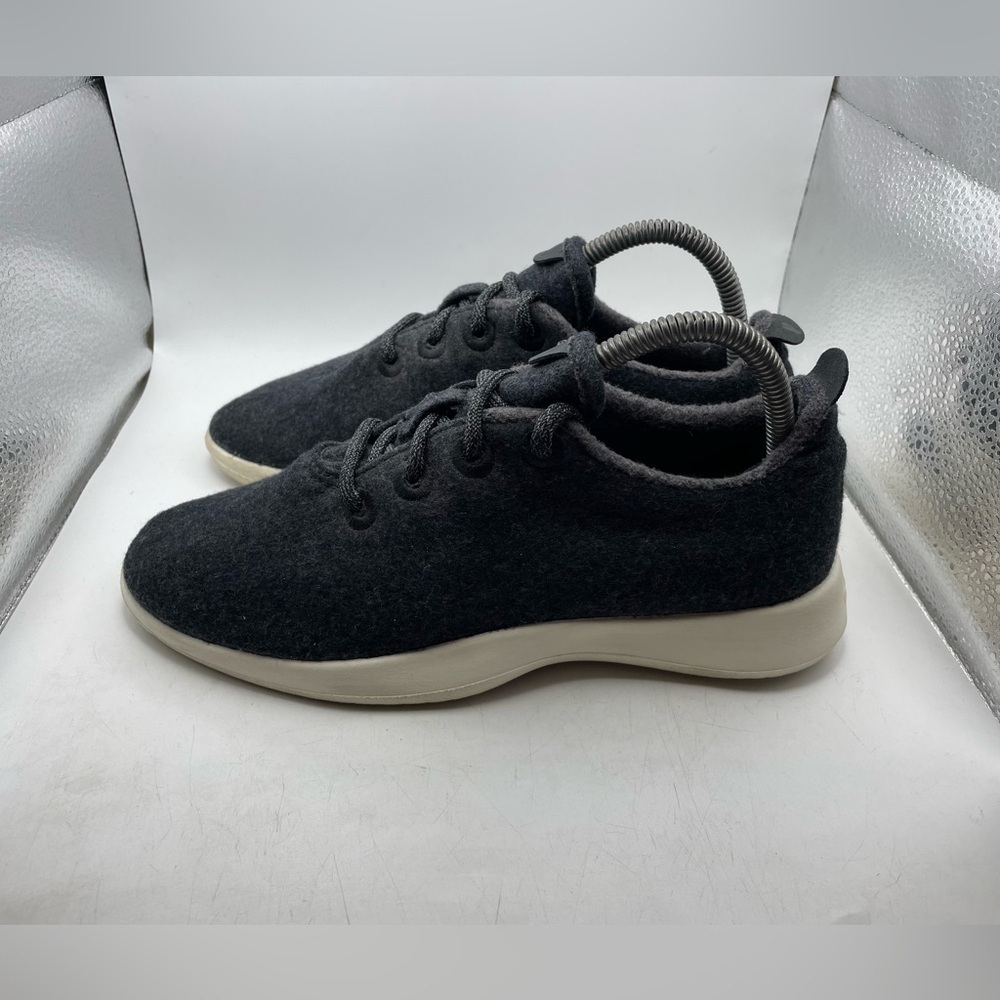 Allbirds Wool Runners dark gray Sneakers size women’s 8